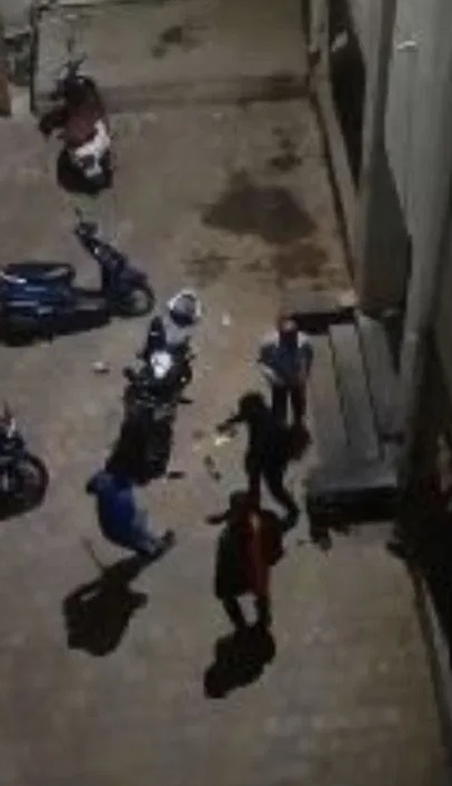 गुजरात यूनिवर्सिटी में नमाज पर बवाल, विदेशी छात्रों की पिटाई