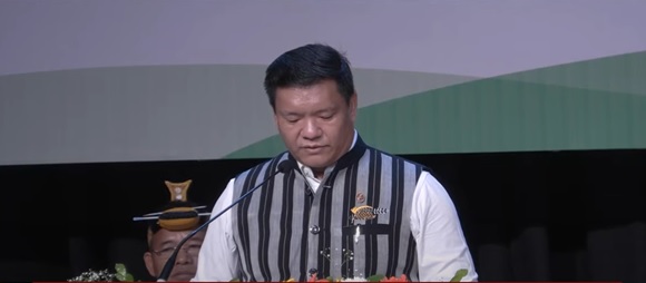 खांडू ने अरुणाचल प्रदेश के मुख्यमंत्री के रूप में ली शपथ